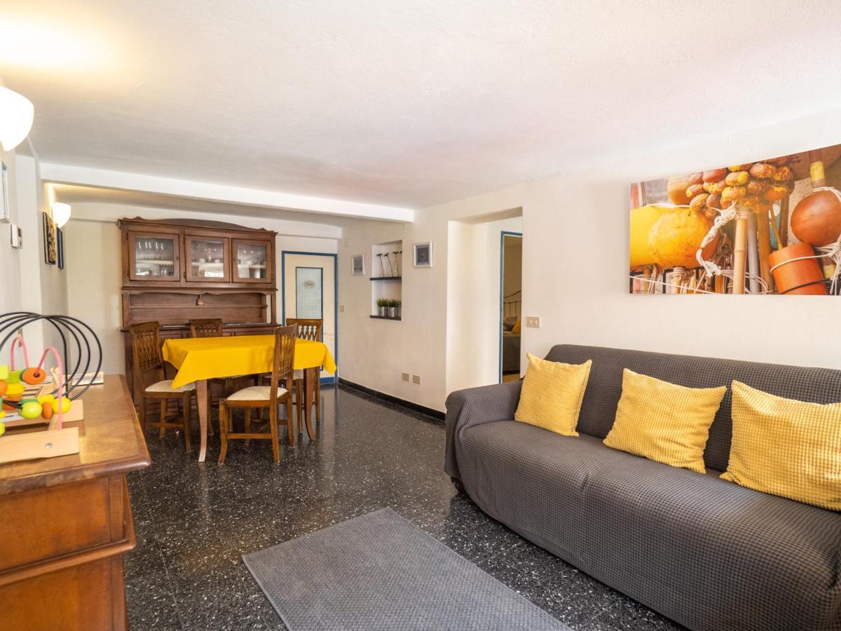 Mainetta Sea View Apartment With Ac 베르나차 외부 사진