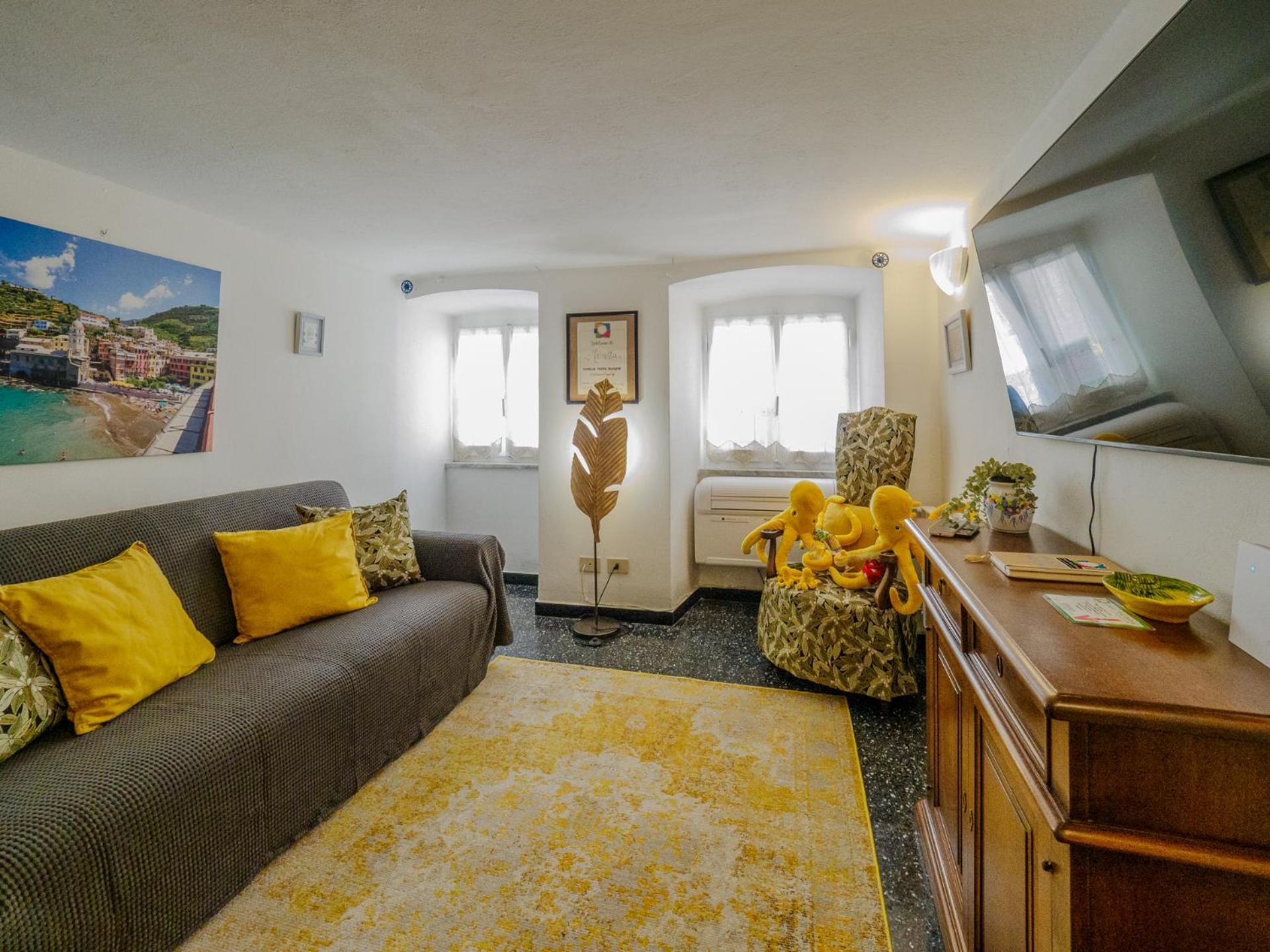 Mainetta Sea View Apartment With Ac 베르나차 외부 사진