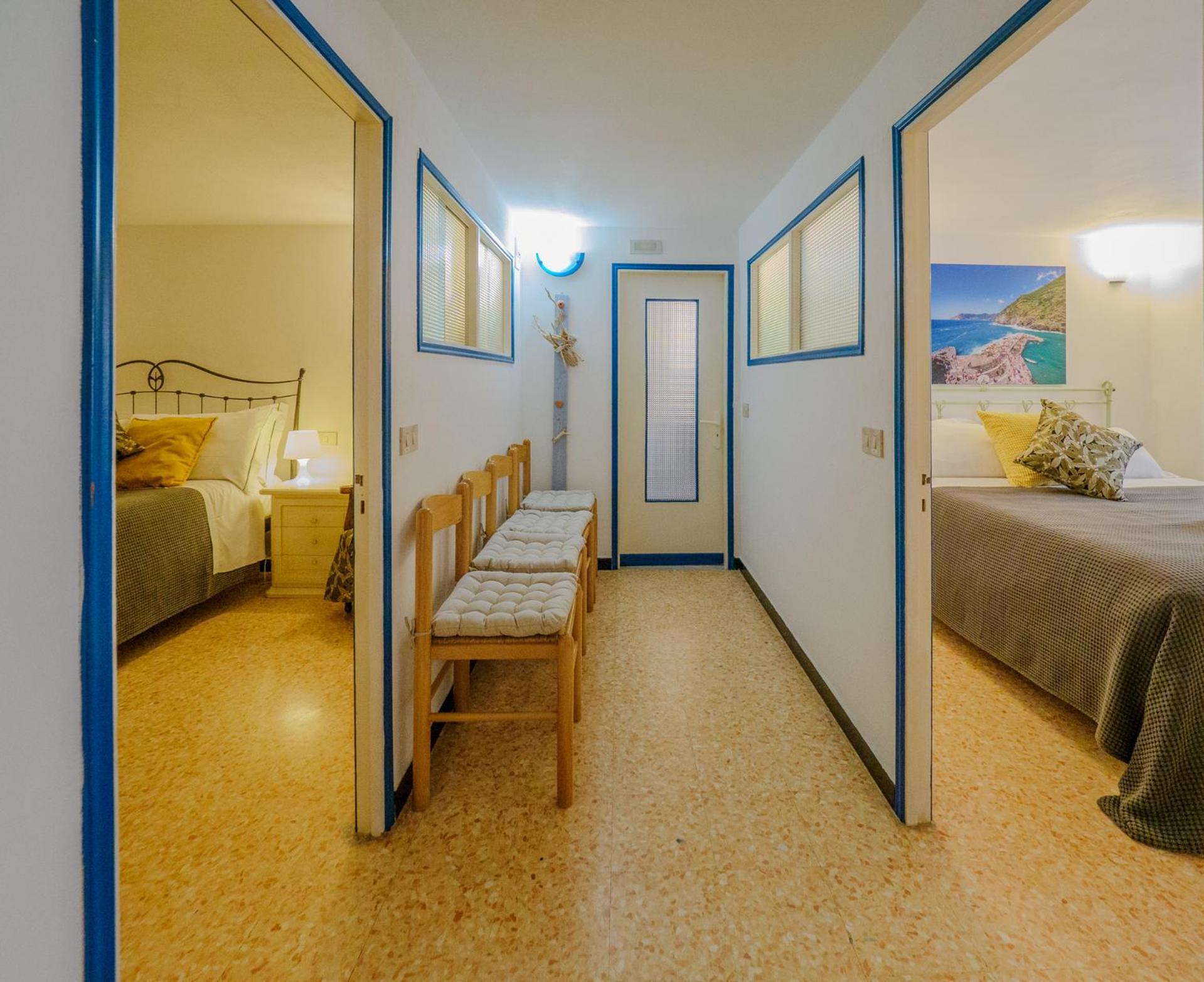 Mainetta Sea View Apartment With Ac 베르나차 외부 사진