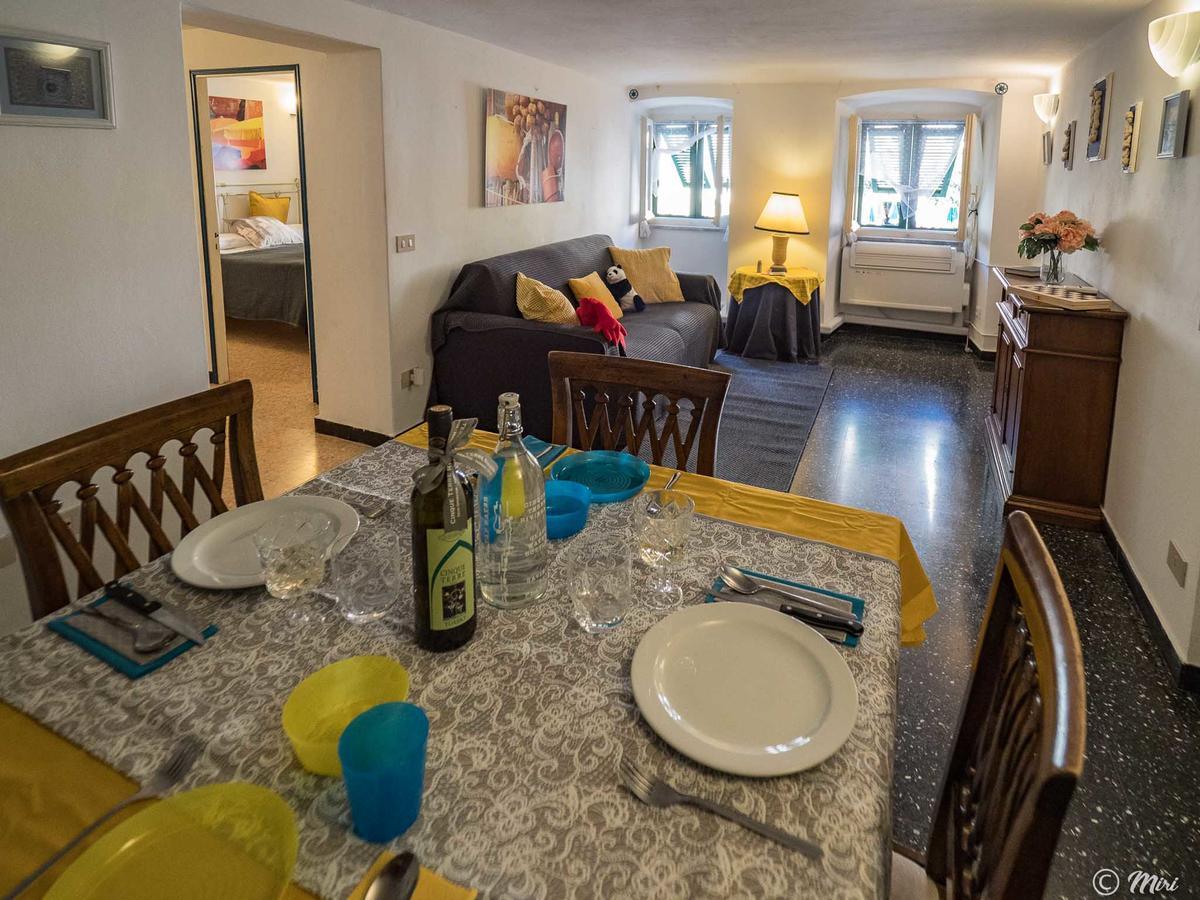 Mainetta Sea View Apartment With Ac 베르나차 외부 사진